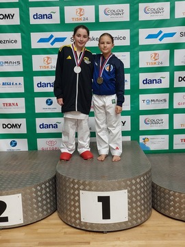 Ula Požar 1. mesto v borbah